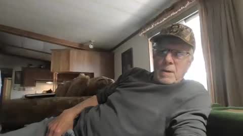 Snapshot of doingmyself69 chatting on 03.12.26 doingmyself69 online show from 03.12.26