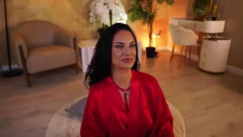 Monica online show from 09.30.25