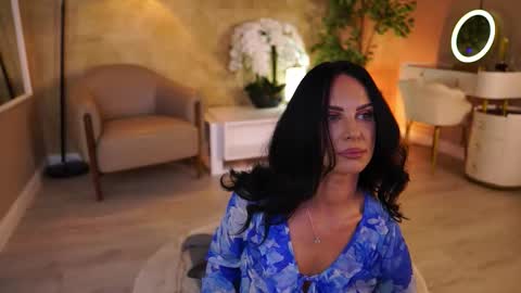 Monica online show from 10.01.25