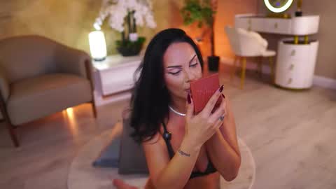 Monica online show from 10.22.25