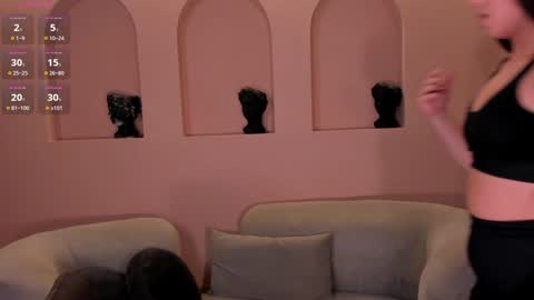 Dolcie  online show from 12.11.24