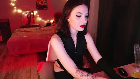 doll1_maiya online show from 12.02.25