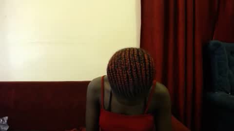 Lina online show from 10.12.25