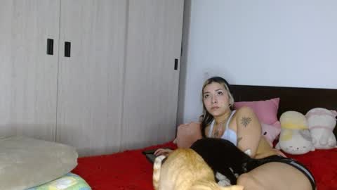 Auro and Santiago online show from 02.19.25