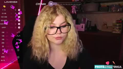 Chloe online show from 12.05.24