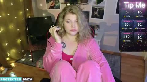 Chloe online show from 01.13.25