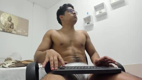 Snapshot of doll_lovexxxx chatting on 11.14.25 doll_lovexxxx online show from 11.14.25