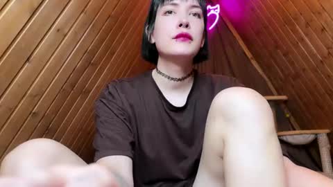 Kira online show from 12.04.24