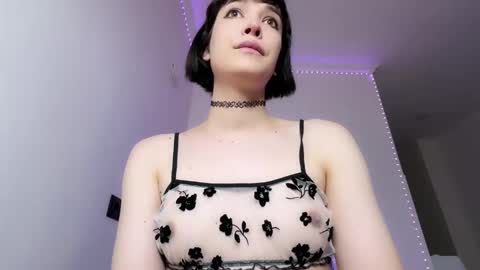 Kira online show from 12.25.24