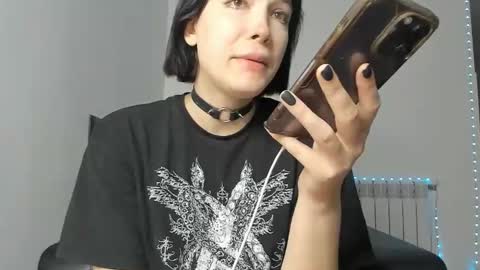 Kira online show from 02.03.25