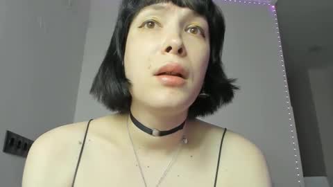 Kira online show from 02.11.25