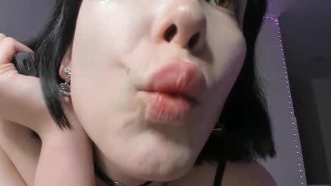 Kira online show from 02.13.25