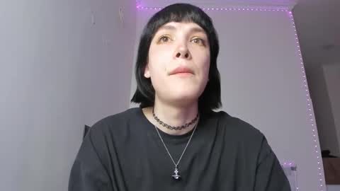 Kira online show from 03.04.25