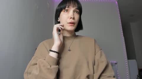Kira online show from 03.12.25