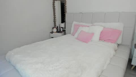 doll_oriana online show from 01.17.26