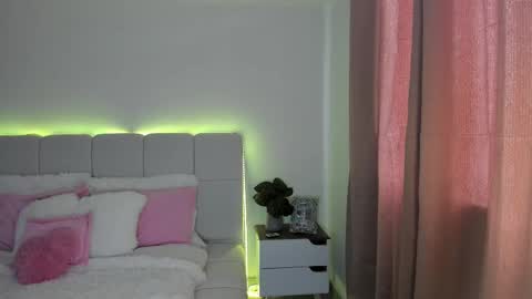 doll_oriana online show from 02.03.26