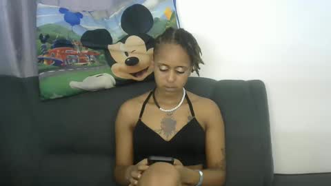 Snapshot of doll_starr chatting on 03.03.25 doll_starr online show from 03.03.25