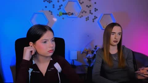 doll_vey online show from 11.24.25