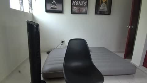 DollarHot30 online show from 10.28.25