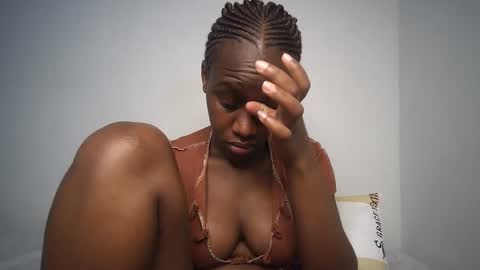 Snapshot of dollberry chatting on 01.25.25 dollberry online show from 01.25.25