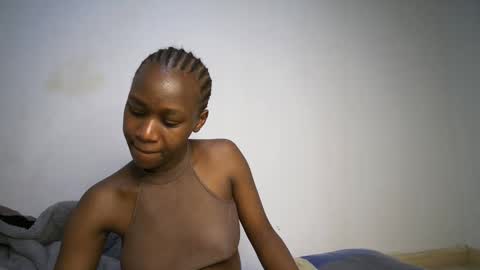 Snapshot of dollberry chatting on 02.19.25 dollberry online show from 02.19.25