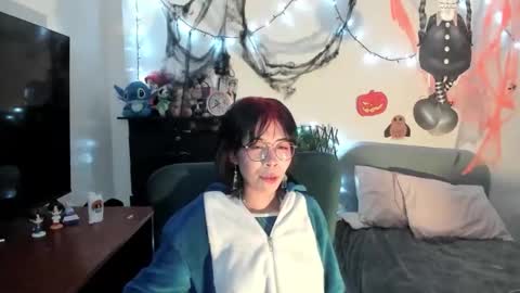 mina online show from 10.26.25