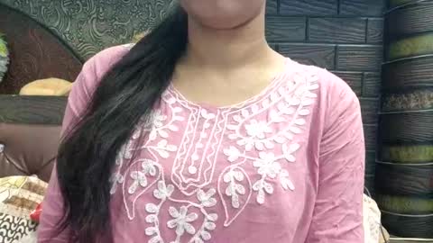 dollmeenu online show from 11.18.25