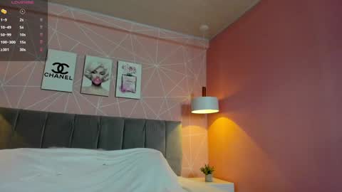 Call me Zoe  online show from 12.12.24