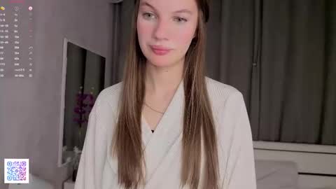 Emilia online show from 12.18.25