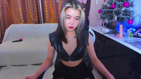 Dollya online show from 01.07.25