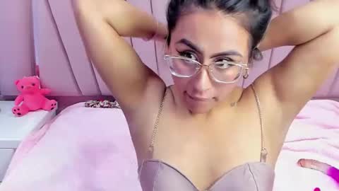 dollyjuicy1 online show from 01.31.25
