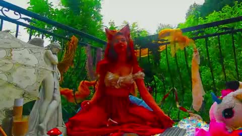 Dolores Sage online show from 07.03.26