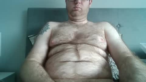 dom91070 online show from 09.25.25