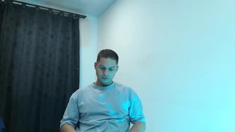 Domimick Crawford online show from 01.04.25