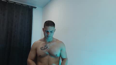 Domimick Crawford online show from 01.08.25