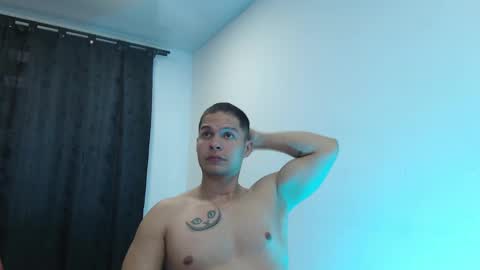 Domimick Crawford online show from 02.10.25