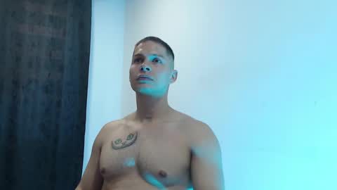 Domimick Crawford online show from 02.23.25