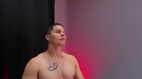 Domimick Crawford online show from 03.09.25