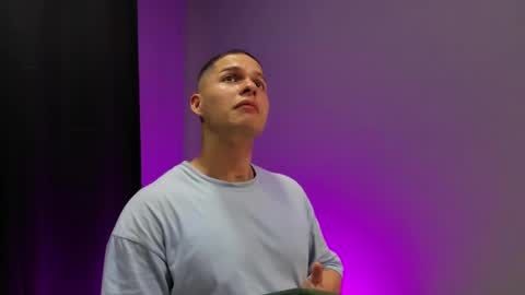 Domimick Crawford online show from 03.10.25
