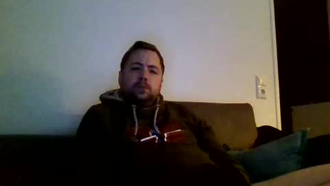 dombio_12 online show from 02.23.25