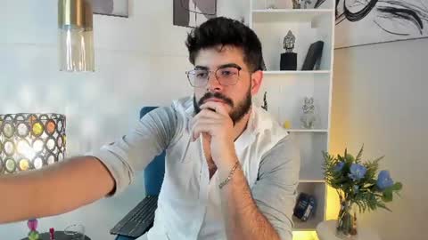 Snapshot of domboy_ chatting on 06.12.26 domboy online show from 06.12.26