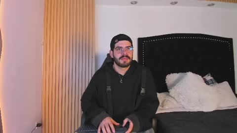 domboy  online show from 07.11.26