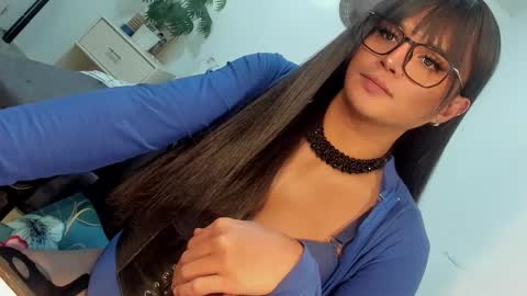 Snapshot of domina_angela chatting on 02.04.25 ANGELA online show from 02.04.25