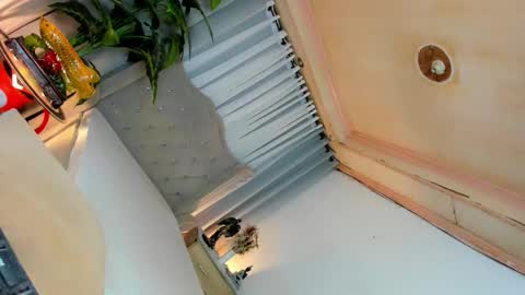 CALL ME BABY BELLA online show from 09.21.25