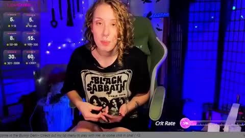 Snapshot of dominantman18064 chatting on 01.25.25 Bigbearnbunnyboy online show from 01.25.25