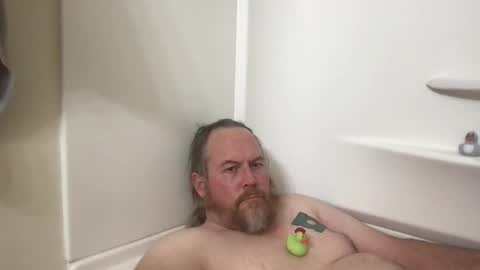 Snapshot of dominantman18064 chatting on 01.26.25 Bigbearnbunnyboy online show from 01.26.25