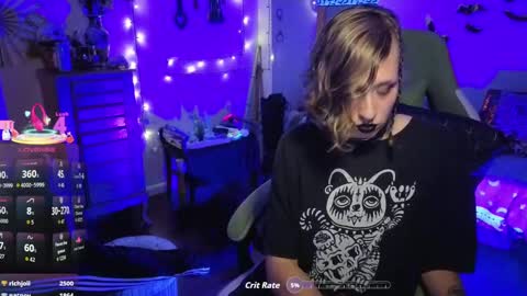 Snapshot of dominantman18064 chatting on 10.18.25 Bigbearnbunnyboy online show from 10.18.25