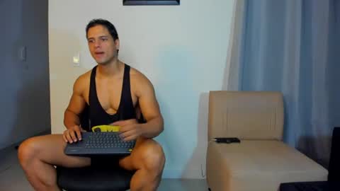 domincrodriguez_119 online show from 08.07.26