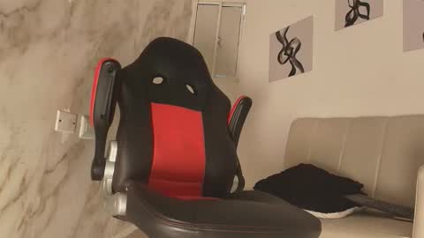 Dominic online show from 02.04.26