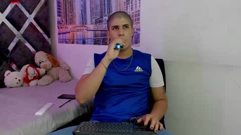 Snapshot of dominic_connor chatting on 03.04.26 DOMI online show from 03.04.26